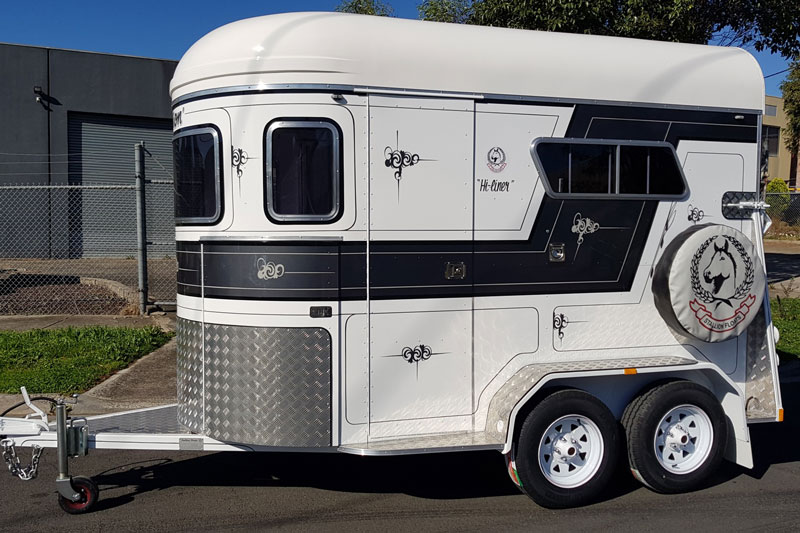 Hi Liner Stallion Floats