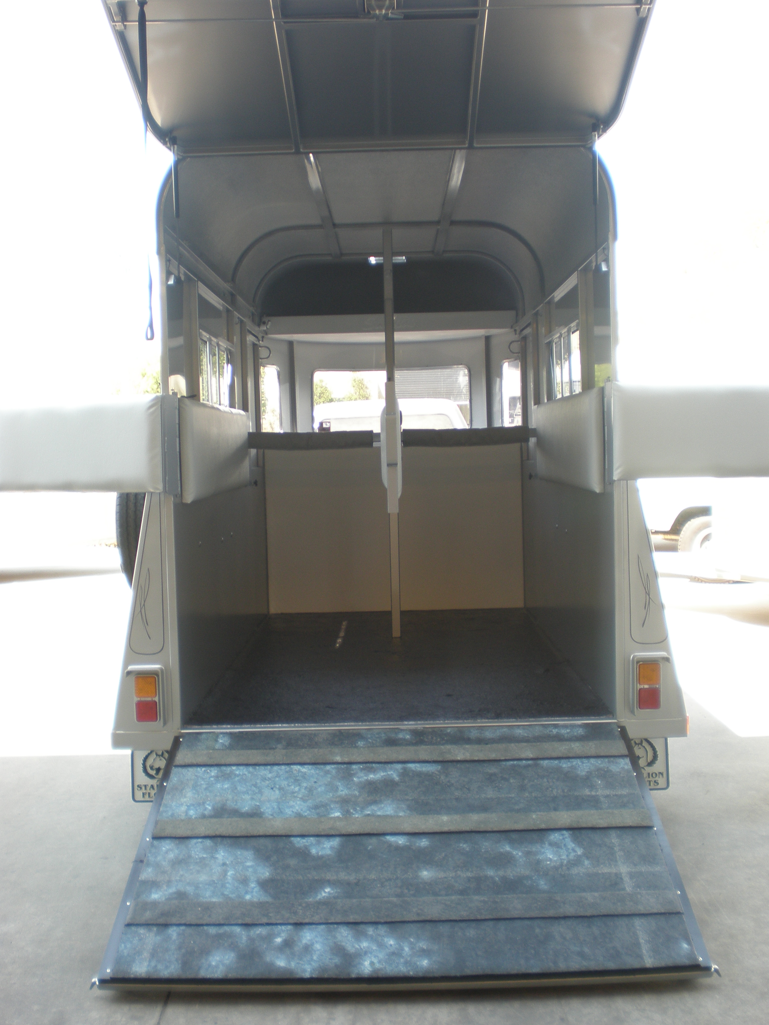 Hi Liner Stallion Floats